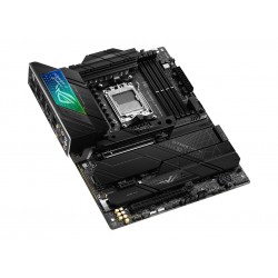 ASUS ROG STRIX X670E-F GAMING WIFI AMD X670 Socket AM5 ATX