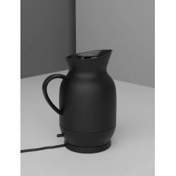 STELTON Amphora electric kettle black