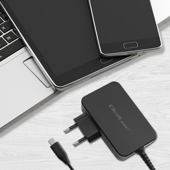 Qoltec 52388 GaN POWER PRO charger | 1xUSB-C | 100W | 5-20V | 3-5A | Black