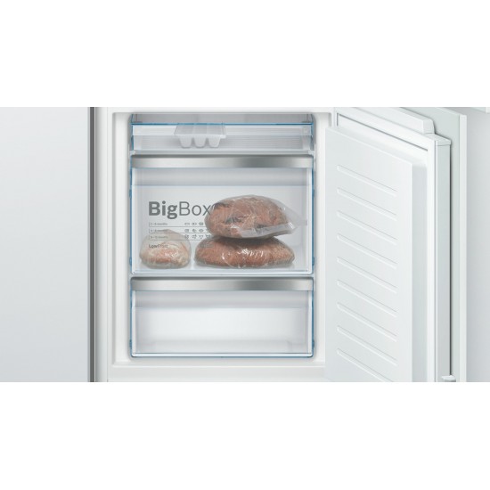 Bosch Serie 6 KIS86AFE0 fridge-freezer Built-in 266 L E