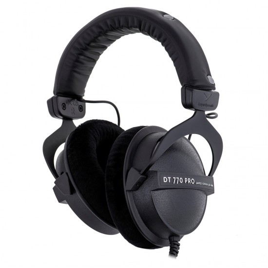 Beyerdynamic DT 770 Pro Black Limited Edition - closed studio headphones