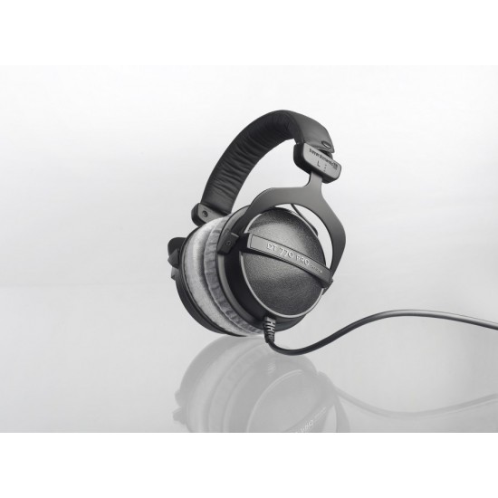 Beyerdynamic DT 770 PRO Headphones Wired Head-band Music Black