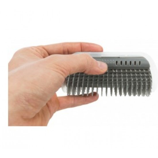 TRIXIE Corner Massage Brush for Cats