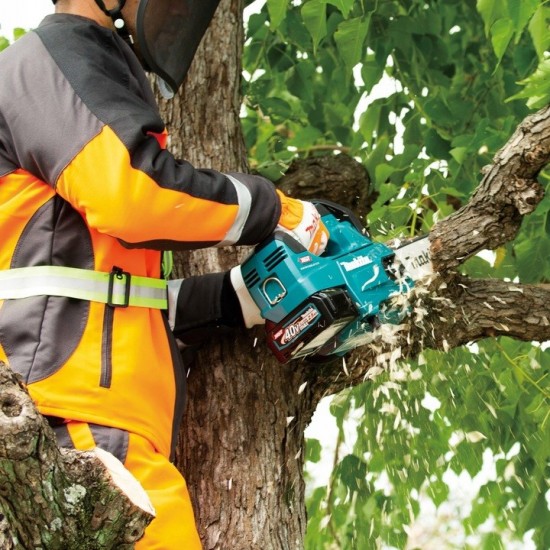 CHAINSAW 40V XGT 25CM UC003GM102 MAKITA